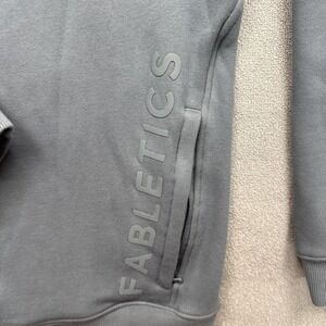 Fabletics Men's Quarter Zip Sweatshirt Gray Logo Pocket Pullover Size XXL